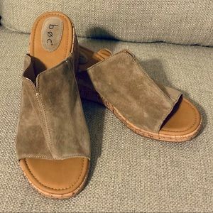 B.O.C neutral sandal wedges with leather! 🤩
